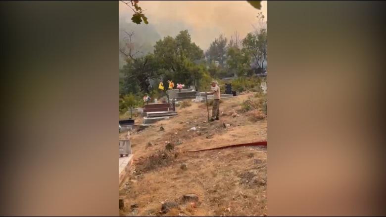 Flakët përfshinë varrezat, Pjerin Ndreu: Nuk ka vend për panik, zjarri në Rras të Lezhës u shua pa dëme serioze