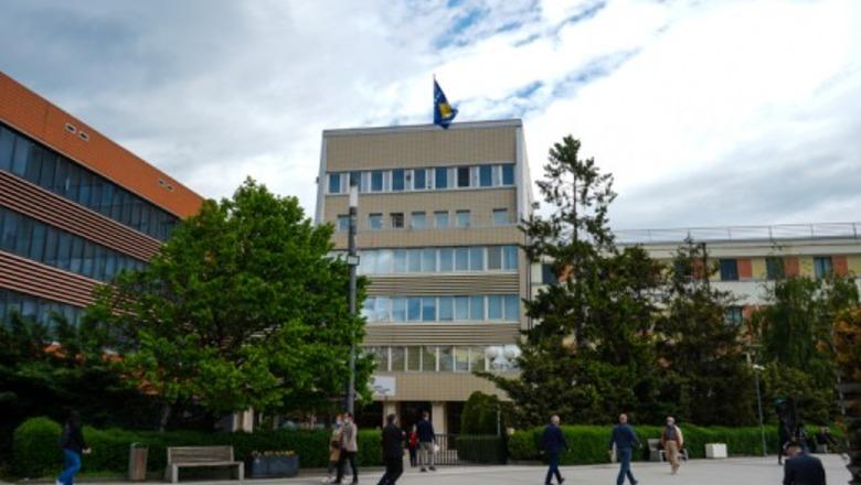 Ish-kreu i NATO-s dhe deputeti britanik apel partive në Kosovë: Vendosni interesin e qytetarëve para krizës politike