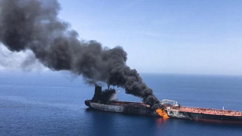 SHBA fundos 5 çisterna iraniane në Hormuz, Teherani kundërpërgjigjet me sulme ndaj anijeve dhe bazave në Jordani