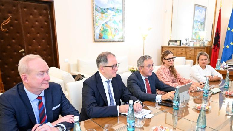 Sejko takon drejtuesin e BERZH, diskutojnë kreditimin dhe integrimin financiar në BE