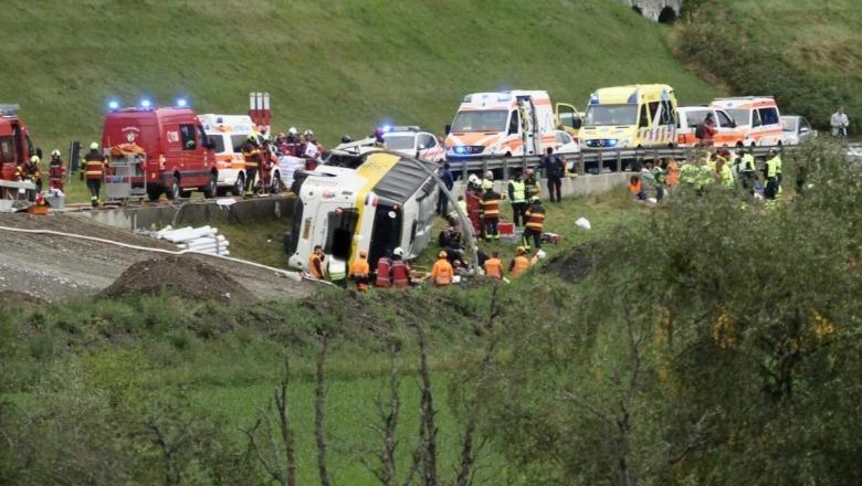 Tragjedi në Zvicër, përmbyset autobusi me disa pasagjerë! Raportohen viktima e të plagosur