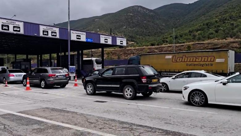 Reshjet e shiut nuk pengojnë qytetarët e Kosovës të kalojnë fundjavën në Shqipëri! Fluks në Morinë