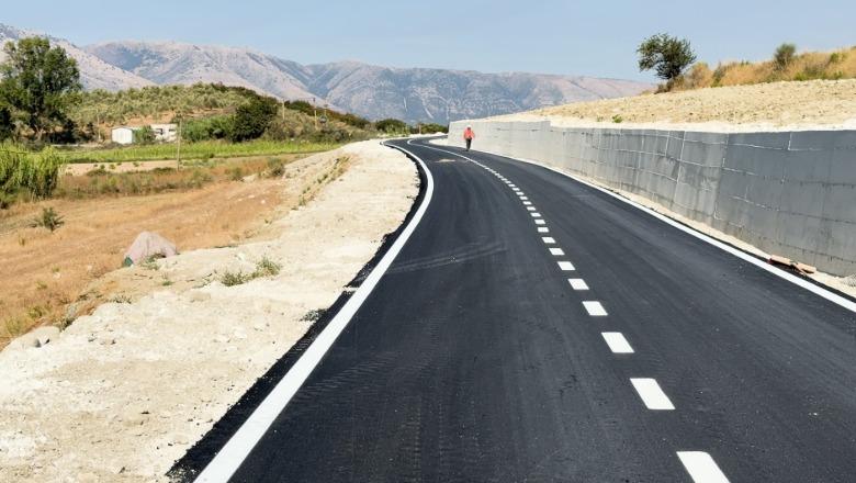 Vlorë/ Përfundon loti i parë i rrugës së Smokthinës, deputeti socialist Sinaj: Selenica të qëndrojë bashki më vete!