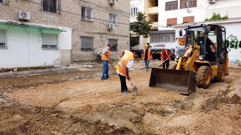 Tiranë/ Hapësirat e pashfrytëzuara në shërbim të komunitetit! Nga shkurret në kënd lojërash, banorët kërkojnë investime