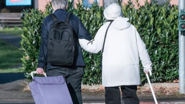Pensionistët në lindje të Gjermanisë kanë më pak pasuri dhe të ardhura