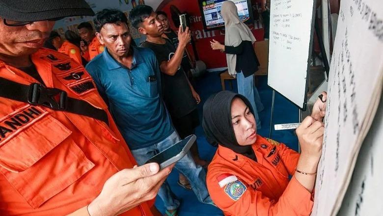 Trageti me 243 pasagjerë u zhduk në Detin Java, 1 viktimë! Shpëtohen 102 persona, vijon kërkimi për dhjetëra të tjerë