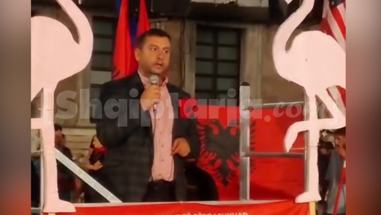 Protestuesi përhap panik për terrorizëm në shkollën 'Emin Duraku' në Tiranë, vihet në pranga! I shoqëruar disa herë edhe për thirrje për dhunë (VIDEO)
