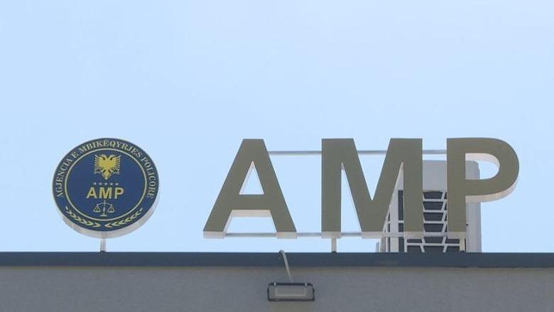 Korrupsion dhe shpërdorim detyre, AMP arreston efektivin e Policisë në Durrës! Nisin hetimet për dy të tjerë