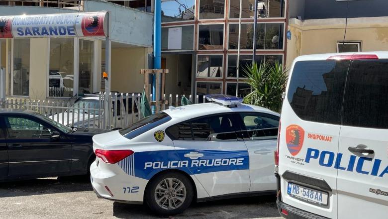 Sherr mes të rinjve në Sarandë, 3 të plagosur me thika! 2 në pranga dhe 1 në kërkim