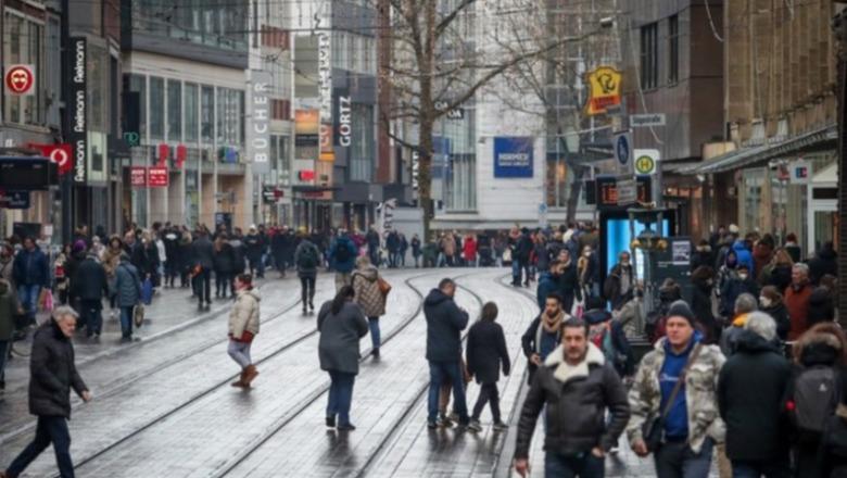 Gjermania do të përdorë inteligjencën artificiale për të zbuluar mashtrimet e emigrantëve me ndihmat sociale