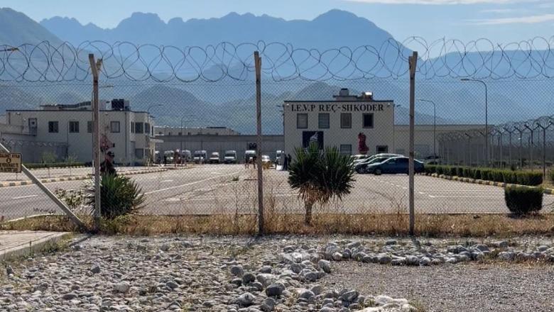 Burg i ri në Tiranë! 3 aktualët nuk përmbushin kushtet! Kupi: Të shemben Mine peza, Burreli, Rrogozhina dhe Lushnja