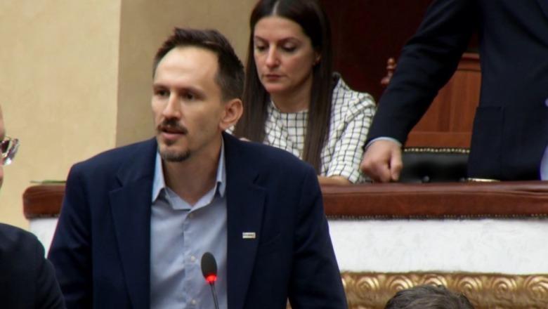 Redi Muçi socialistëve në Kuvend: Rama do t’ju bëjë kurban për interesat e tij