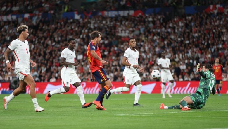 Gabime e përmbysje, Anglia bie në Wembley ndaj Spanjës kampione bote! Tuchel: Lojtarët të ndikuar nga vendimi për City-n