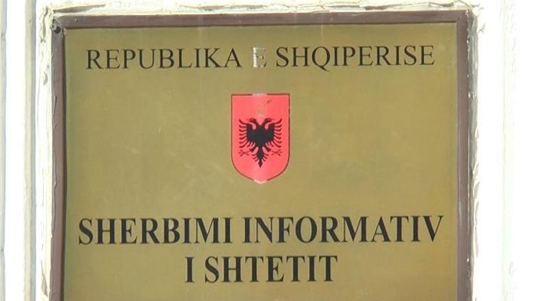 Shpopullimi/ Bie numri i nxënësve në grykë-çajë të Kukësit, numërohen vetëm 90! Rruga pa asfalt, shteti nuk siguron transport për mësuesit