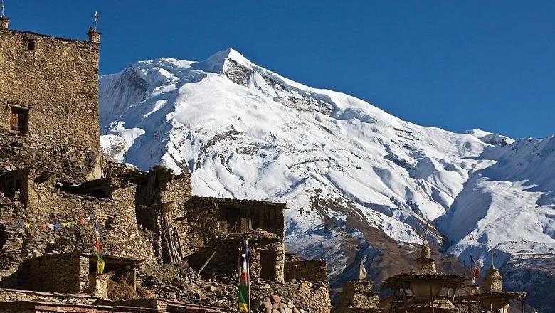 Orteku godet ekspeditën në Himalaje, 10 alpinistë të zhdukur