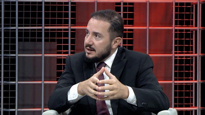 Ish-deputeti Salianji: Plani për integrimin pa të drejtë vetoje të Shqipërisë në BE, zhvillim pozitiv! Berisha uzurpator i PD-së, sulmon gjithçka që bën kundërshtari politik