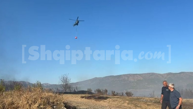 Zjarr masiv në Piraj të Lezhës, flakët djegin një banesë dhe i afrohen Kishës së fshatit! Ndërhyhet me helikopter nga ajri