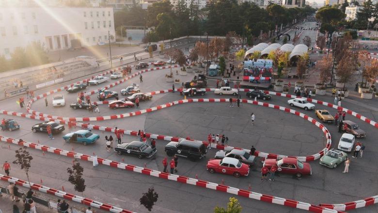 Adrenalinë dhe kthim pas në kohë, ‘Tirana Grand Prix’ bashkon të pasionuarit e automobilizmit për 3 ditë