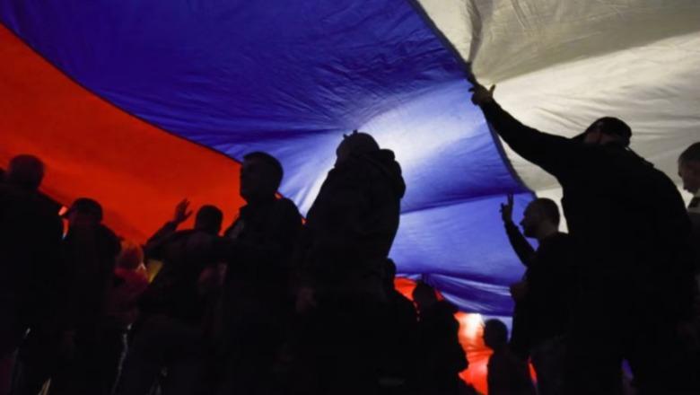 Kë, në fakt, përfaqësojnë partitë 'ruse' në Serbi?