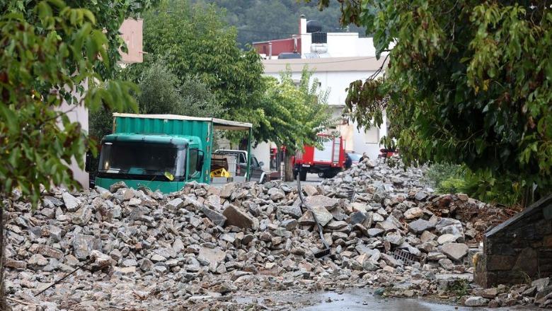 Greqi/ Reshjet e dendura shkaktojnë dëme të mëdha në Kretë, 2 të vdekur e dhjetëra të evakuar, vijojnë operacionet e shpëtimit