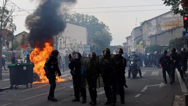 Protestat e nxënësve në Francë, mbyllen deri në 500 shkolla! Mbi 5 mijë të arrestuar që nga nisja e trazirave