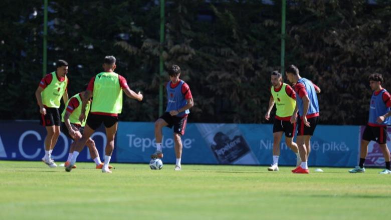 Synohet rikthimi në vendin e parë, UEFA cakton arbitra turq për ndeshjen Shqipëri-San Marino