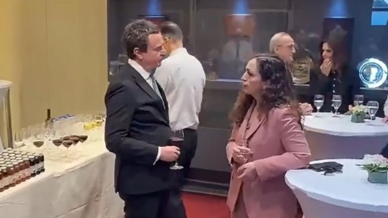 'Shkrihet akulli' mes Kurtit dhe Osmanit? Ish-aleatët bisedojnë të relaksuar në inaugurimin e Presidentes së re