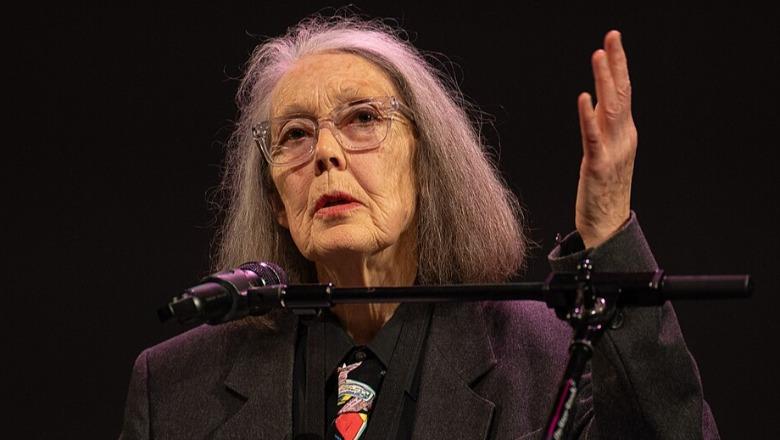Autorja kanadeze Anne Carson fiton çmimin “Nobel” në letërsi