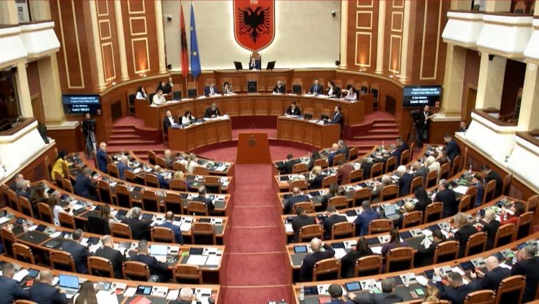 Shqipëria nën valën e protestave, Kuvendi mblidhet të enjten! PD interpelancë urgjente me ministrin e Brendshëm Ervin Demo, zbardhet rendi i ditës