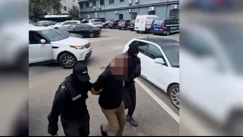 Modifikonin makineta të kontrabanduara për lojëra fati, arrestohen dy persona në Tiranë
