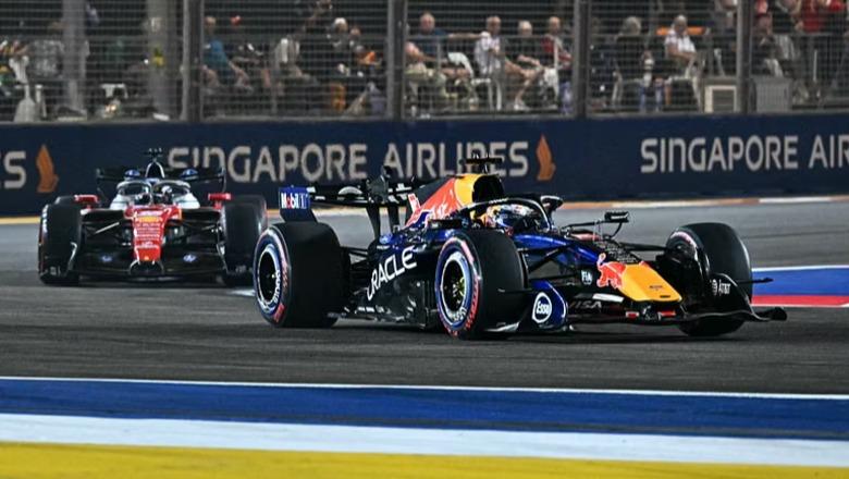 Fundjava e Verstappen, holandezi dominon Singaporin! Fiton edhe garën, Antonelli shumë pranë shgpalljes kampion 