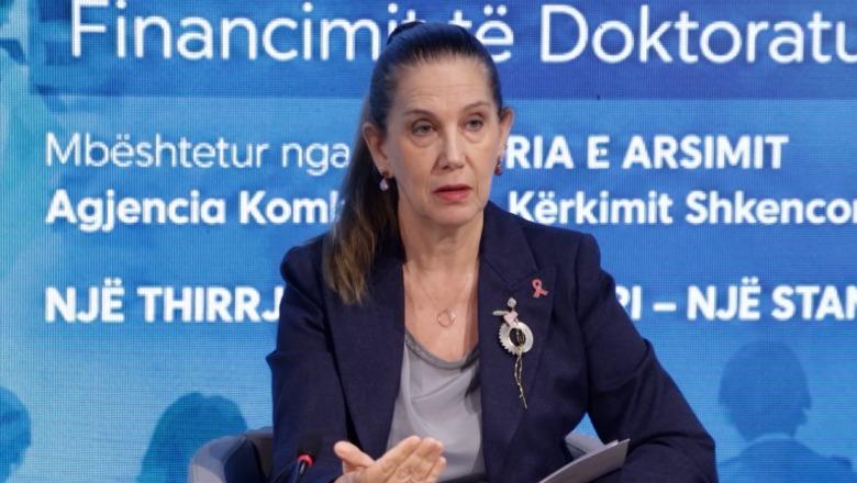 Hapen thirrjet për doktoraturat, financim deri në 30 mijë €! Kumbaro: Kredi studentore me interes 0,5% për 500 të rinj