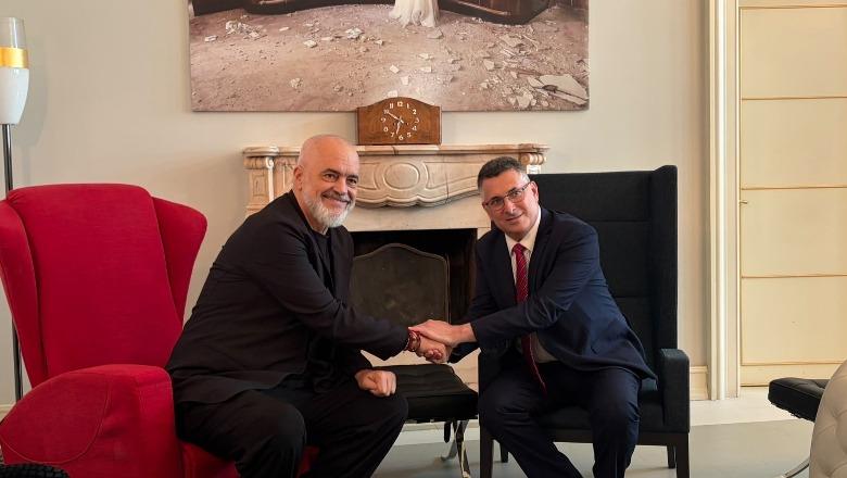 Shqipëria dhe Izraeli firmosin marrëveshje të re bashkëpunimi, ministri i Jashtëm izraelit takime me Ramën, Hoxhën e Peleshin në Tiranë: Miqësia jonë është farkëtuar në histori