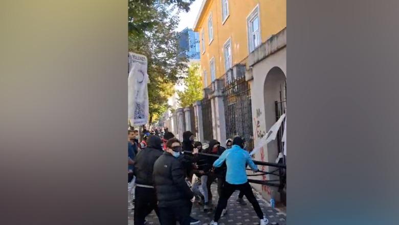 Sulmi ndaj Ministrisë së Arsimit, Balla: Studentët nuk janë terroristë me maska