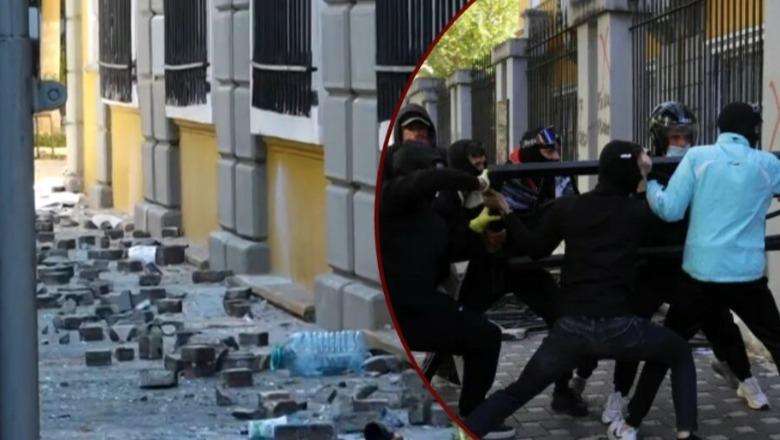 Pamje nga protesta, Ministri Nufi: Kjo protestë, vetëm me studentët nuk ka më lidhje!