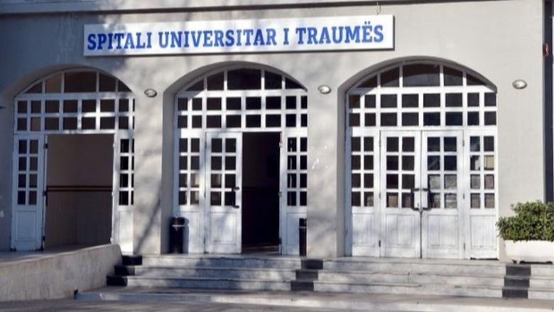 Protestat e dhunshme, bilanci i orës 19:30: 26 të lënduar të trajtuar te Trauma! Dy policë nën kujdesin mjekësor, njëri iu nënshtrua operacionit në kokë