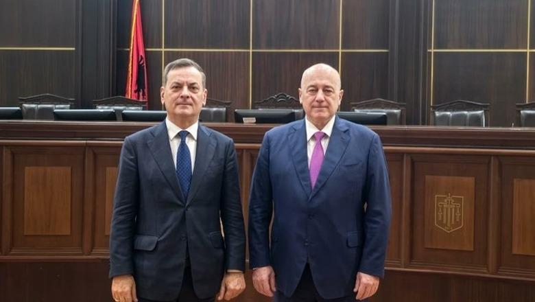 Pas 6 vitesh në krye të Gjykatës së Lartë, Sokol Sadushi i dorëzon stafetën Ilir Pandës: Besimi i publikut ndërtohet përmes cilësisë së vendimmarrjes