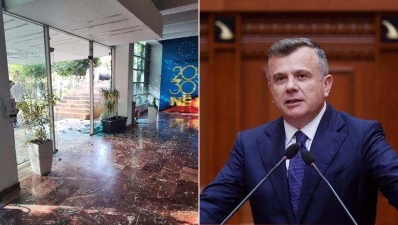 Sulmohet selia e PS-së në Tiranë, Balla i drejtohet Berishës: Largoji urgjent njerëzit që çove atje! Janë të paguar nga ti, Shehaj, Qorrri dhe duart e huaja