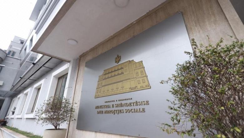 Protestat/3 të lënduar në Spitalin e Traumës, mes tyre një 15-vjeçar dhe një gazetare! Ministria e Shëndetësisë përgënjeshtron lajmin për vdekjen e një të mituri