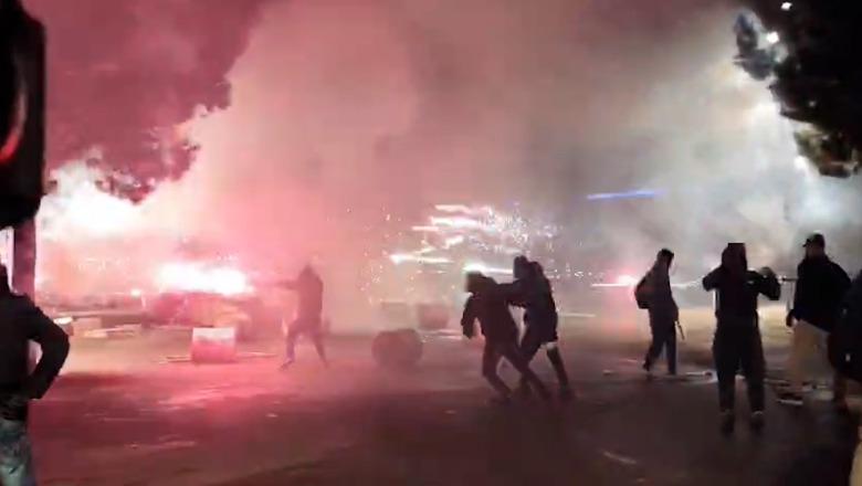 Protestat e dhunshme, Ministria e Shëndetësisë: 23 të lënduar, mes tyre 17 efektivë policie
