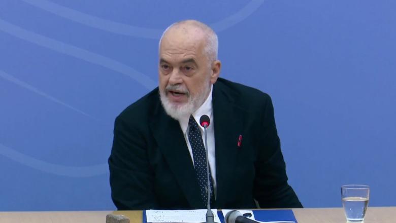 Protestat/ Rama: Kush mendon se do të marrë pushtetin me dhunë, do të zhgënjehet
