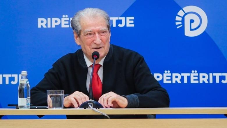 Berisha krah protestuesve të maskuar: Çdo protestues që dënohet, do të dekorohet e dëmshpërblehet 100% nga PD