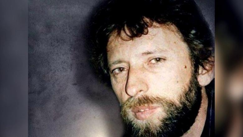 Sot, 31 vite nga rrëmbimi dhe zhdukja e Remzi Hoxhës, i biri: Të gjenden eshtrat e tij! Sali Berisha, krimineli dhe anti-shqiptari më i madh në histori
