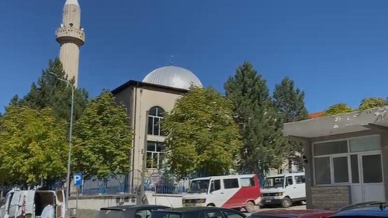 Sherr mes 3 gjimnazistëve në Has, përfundojnë të lënduar! Përplasja pak metra larg komisariatit të policisë