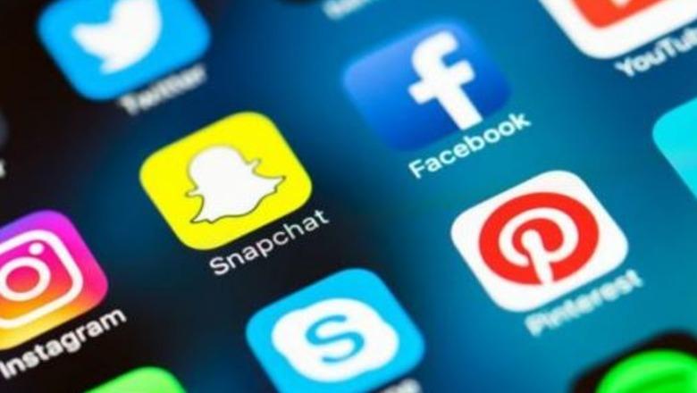 Greqia ndalon rrjetet sociale për fëmijët nën 15 vjeç, ligji hyn në fuqi më 1 janar 2027