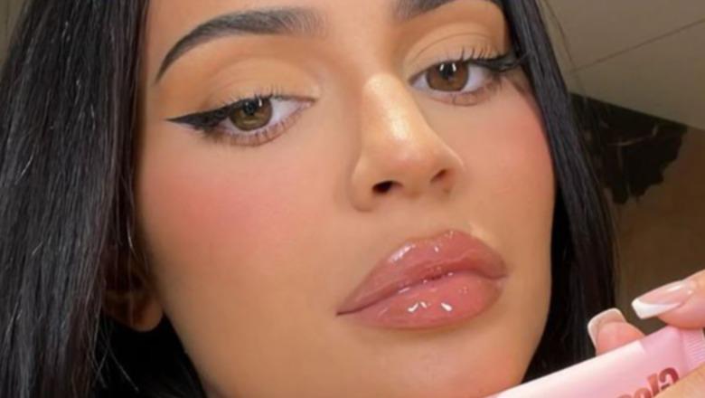 Kylie Jenner zbulon sekretin e lëkurës së përsosur, produkti anti-age që po bën namin kushton vetëm 17 dollarë!