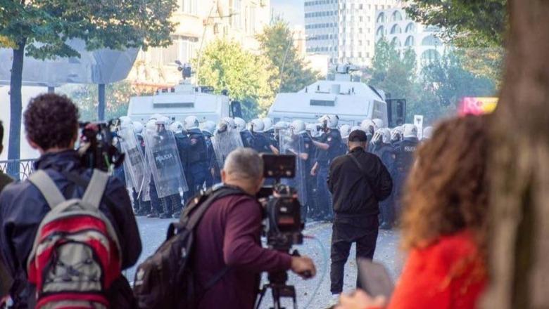 Fatos Çoçoli: Kur dhuna shndërrohet në spektakël televiziv