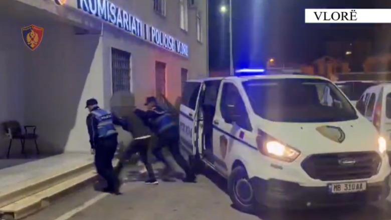 Vlorë/ Zbardhen 3 vjedhje në biznese dhe lokale, arrestohen dy persona dhe shpallet në kërkim një tjetër! Në pranga edhe një 42-vjeçar (VIDEO)
