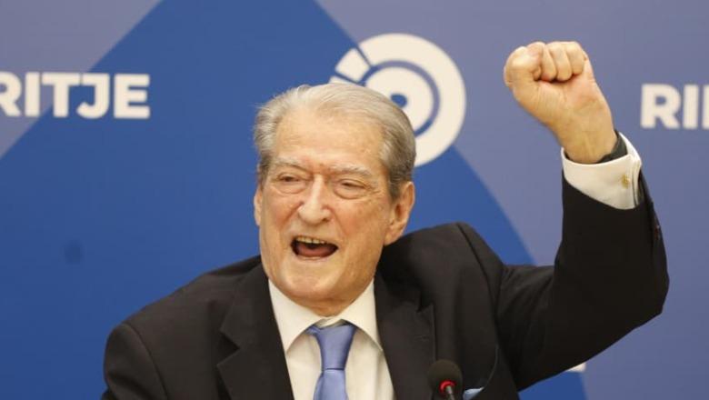 Altin Ketro: Opozita shqiptare duartroket, por nuk kupton