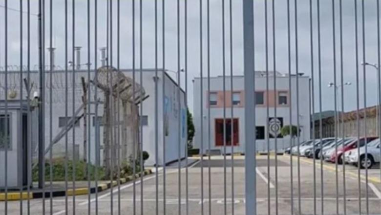 Biznesmeni nga Velipoja transferohet nga burgu i Fierit drejt QSUT-së, do i nënshtrohet një ndërhyrjeje kirurgjikale në zemër (EMRI)